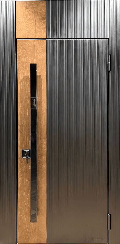 Внешняя дверь зеленого цвета с золотой отделкой, имеет три прямоугольные панели. Внутренняя дверь белого цвета с более простым дизайном.