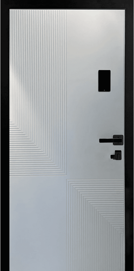 Внешняя дверь зеленого цвета с золотой отделкой, имеет три прямоугольные панели. Внутренняя дверь белого цвета с более простым дизайном.